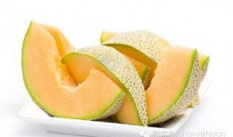 吃哈密瓜的男孩,哈密瓜男孩的甜蜜时光