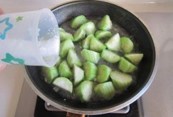 草药园吃瓜,探寻传统草药与新鲜瓜果的完美邂逅