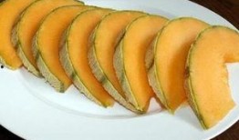 发烧了吃哈密瓜,哈密瓜助力身体恢复的秘密